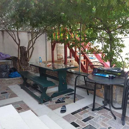 Appartement In 42481 Pirovac